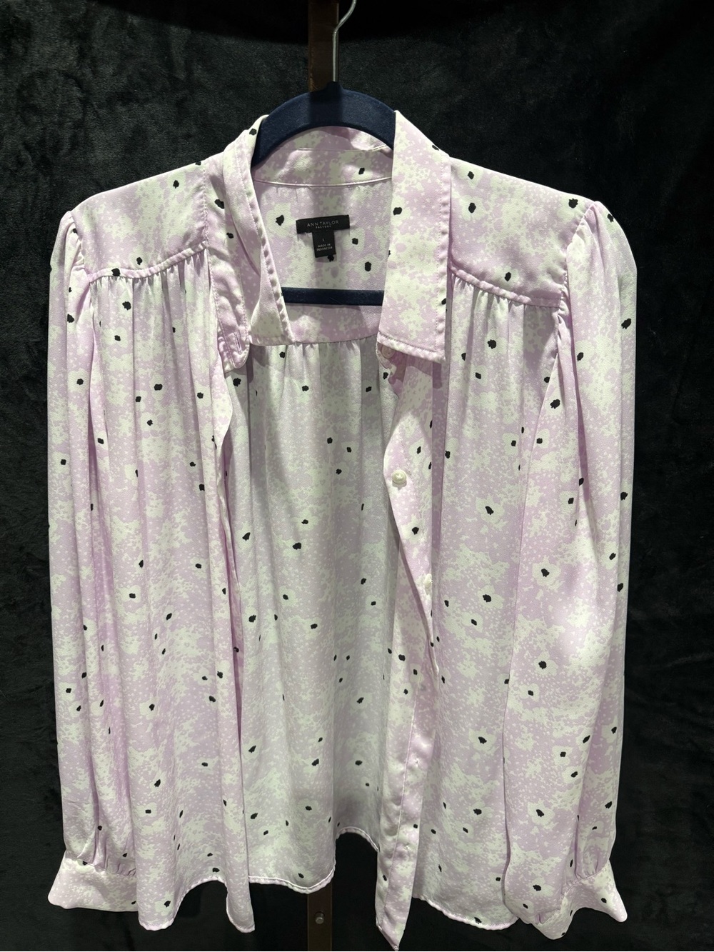 Ann Taylor Lavender Printed Button-Up Blouse